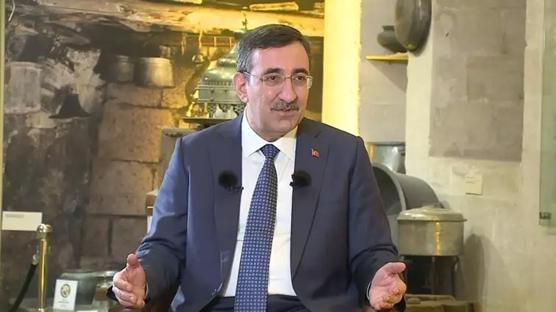 T�rkiye'nin stratejik duru�una vurgu... Cumhurba�kan� Yard�mc�s� Y�lmaz: Her t�rl� tehdide kar�� haz�rl�kl�y�z