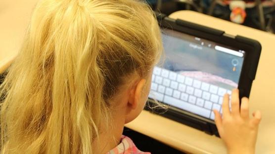 Bayram tatilinde kritik uyar�! �ocuklar�n internet kullan�m�na dikkat