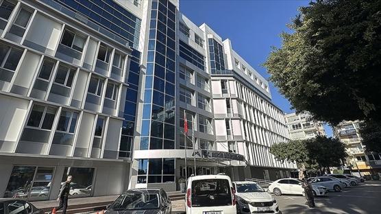 CHP'li belediyeye r��vet operasyonunda yeni geli�me: Adliyeye sevk edildiler