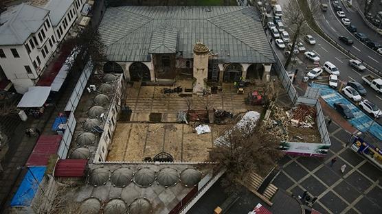 Depremin yaraladığı Ulu Cami ayağa kalktı! Kadir Gecesi'nde yeniden açılıyor