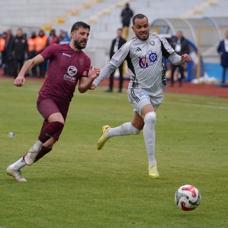 Erzurumspor FK 3 puanı 3 golle aldı