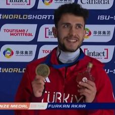 Furkan Akar'dan tarihi madalya