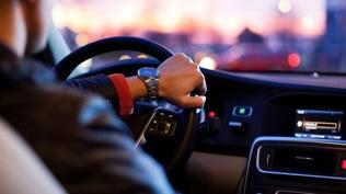 Araçlarda multimedya kararı