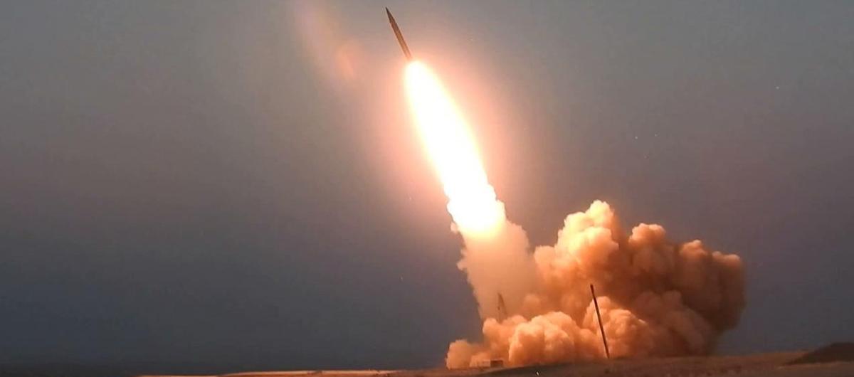 �ki �lkeden roket ya�muru! �srail'de sirenler susmuyor