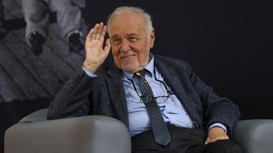 �lber Ortayl�'n�n cenaze t�reni i�in �stanbul'da baz� yollar trafi�e kapat�lacak