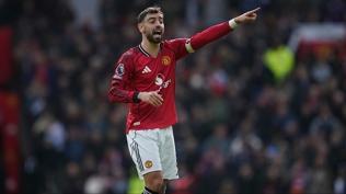 Manchester United, Aston Villa'y� 3 golle ge�ti