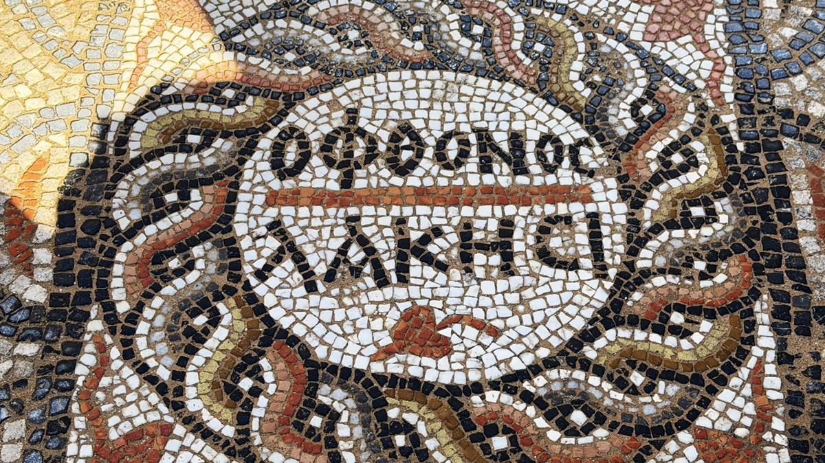 Antik kentten g�n�m�ze tan�d�k mesaj