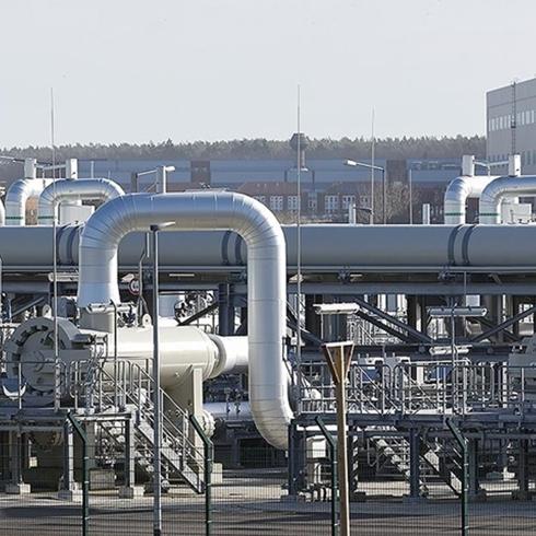 AB'den Rusya'ya enerji resti: Tek bir molek�l bile almayaca��z