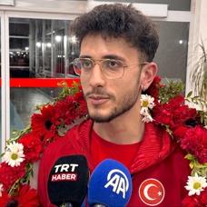 D�nya ���nc�s� Furkan Akar'a Erzurum'da co�kulu kar��lama