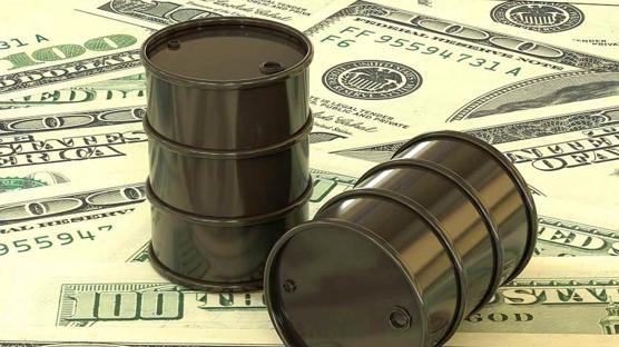 Petrol fiyatları tırmanıyor! Brent petrol 104 doları aştı