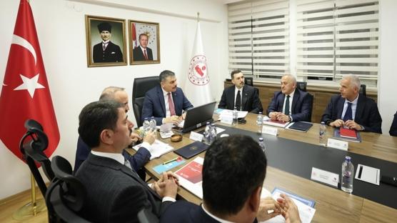 Sivil toplumda şeffaf ve etkin yapı hedefi: Bakan Çiftçi brifing aldı