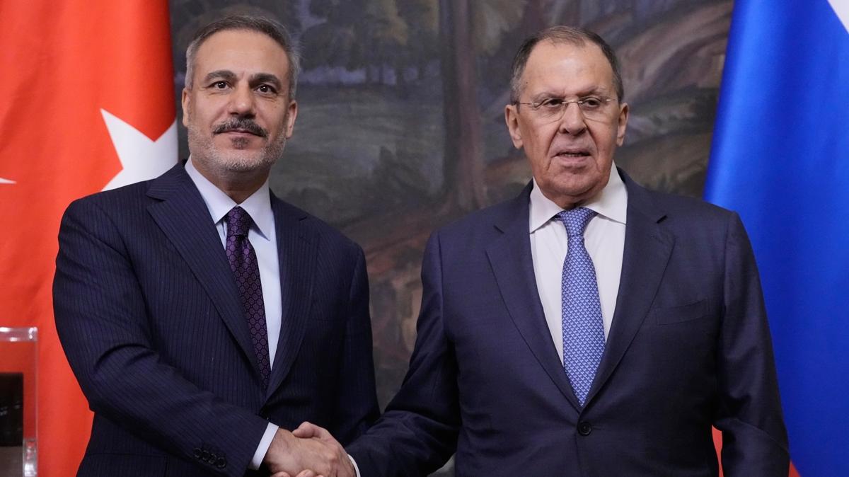 Bakan Fidan, Rus mevkida�� ile g�r��t�