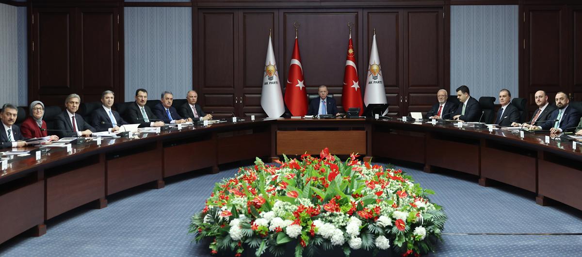 Cumhurba�kan� Erdo�an, AK Parti Te�kilat�na sesleniyor