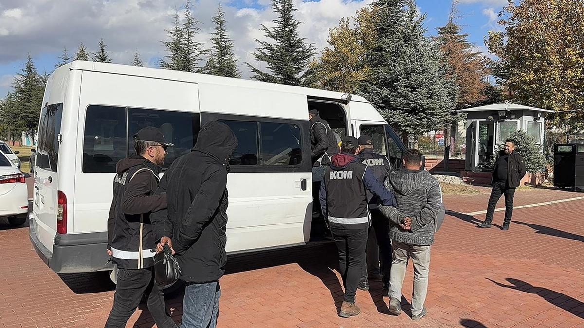 Paravan �irketler �zerinden 8,7 milyar liral�k vurgun