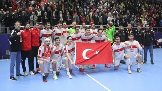 A Milli Erkek Hentbol Tak�m�'n�n rakibi Romanya