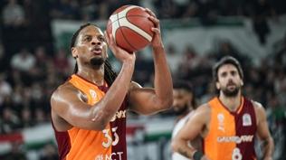 Galatasaray MCT Technic �eyrek final i�in parkeye ��k�yor
