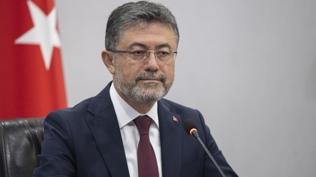 Krizlerin ortas�nda g�ven liman�... Bakan Yumakl�: T�rkiye bar�� adas� konumunda