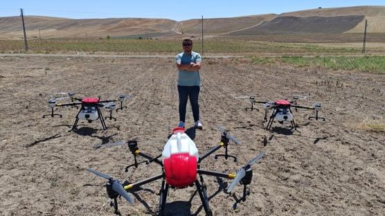 Mardin Ovas�'ndan d�nyaya! T�rk m�hendislerden 'ak�ll� tar�m' sistemi