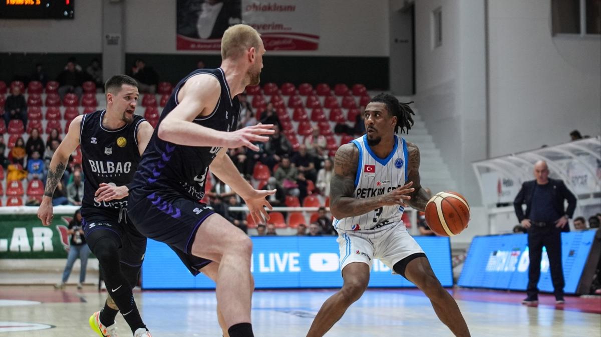 Alia�a Petkimspor, Avrupa'ya veda etti