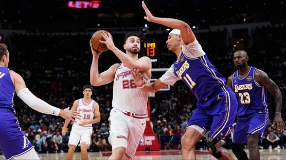 Houston Rockets evinde yenildi