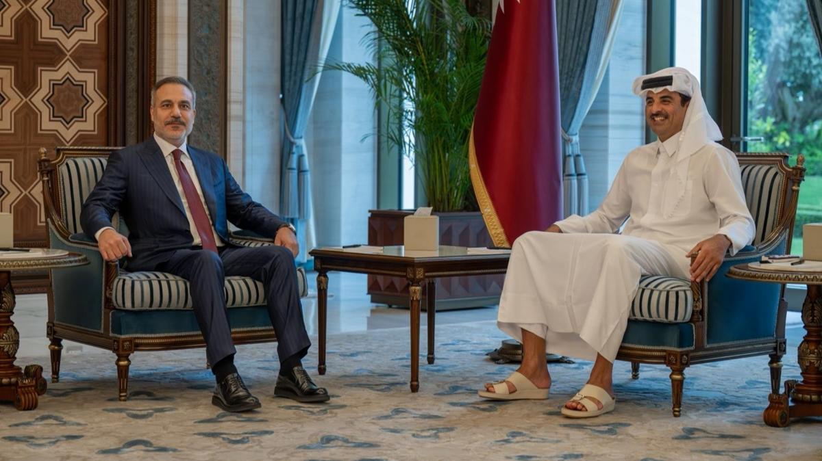 Bakan Fidan Katar'da! Al Sani ile bir araya geldi