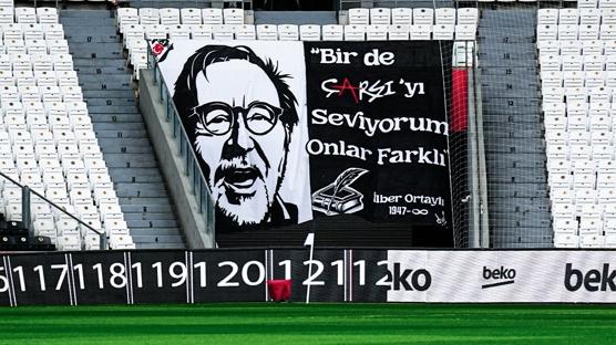 Be�ikta�l� taraftarlar, �lber Ortayl�'y� unutmad�