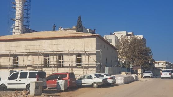 Depremde hasar alm��t�: 161 y�ll�k yeniden aya�a kald�r�ld�