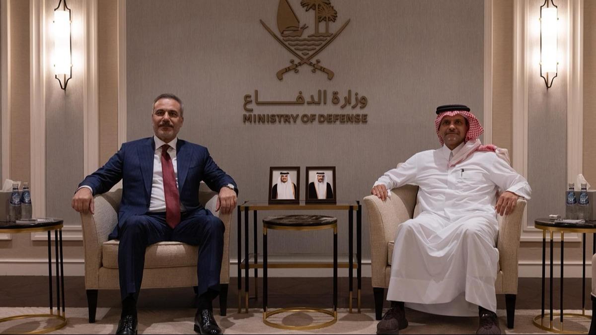D��i�leri Bakan� Fidan, Katar Savunma Bakan� Al Thani ile bir araya geldi