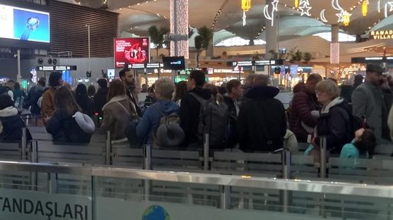 Havalimanlarında Ramazan Bayramı yoğunluğu: Ek seferler kapasite artırıldı