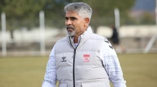 Sivasspor'da �smet Ta�demir etkisi
