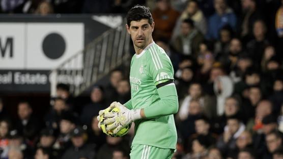 Thibaut Courtois'dan Real Madrid'e k�t� haber