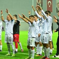 Altay ��k�� ar�yor