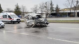 Bayram sabah� korkun� kaza: �ok say�da yaral� var