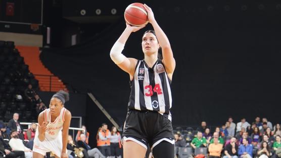 Beşiktaş BOA'nın play-off çeyrek final maçında rakibi ÇİMSA ÇBK Mersin