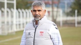 �smet Ta�demir: �lk hedefimiz kendimizi play-off potas�na atmak