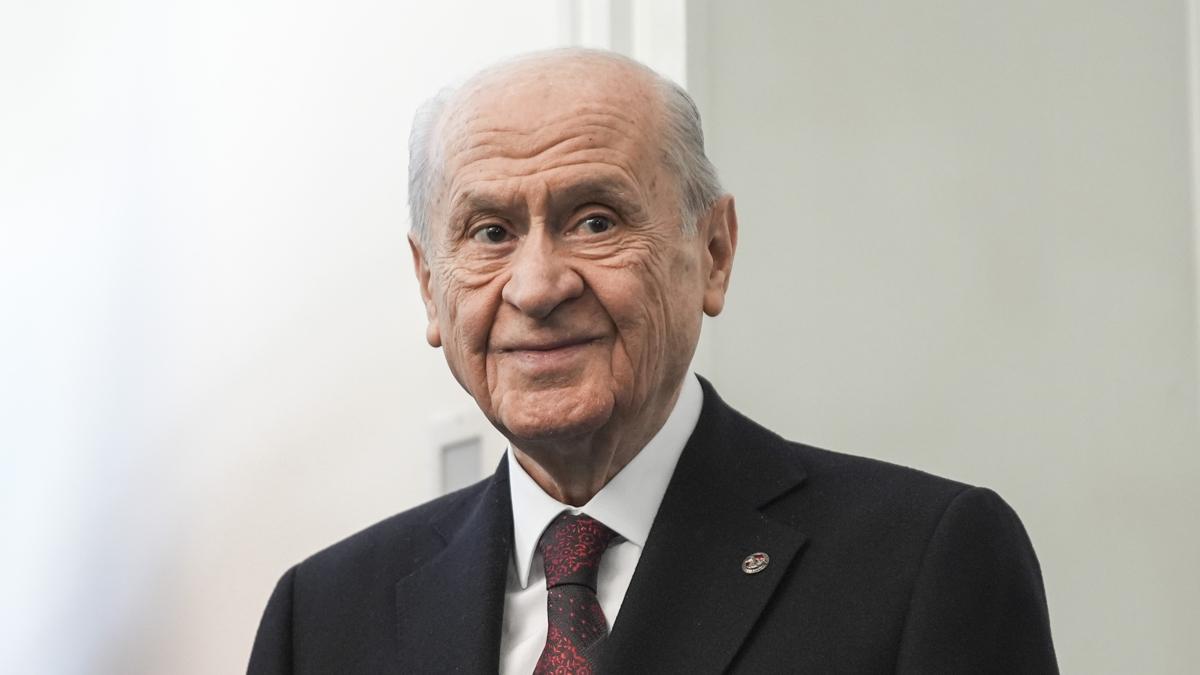 MHP Genel Ba�kan� Bah�eli'den Ramazan Bayram� mesaj�: Huzur ve esenlik diliyorum