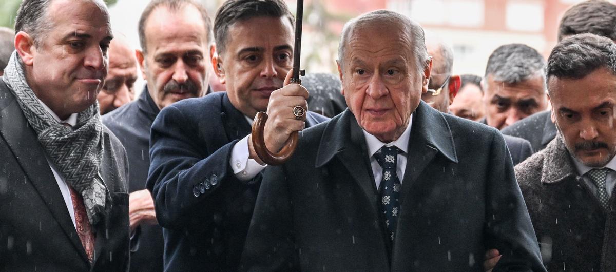 MHP Lideri Bah�eli: Bayram sonras� yeni ve g��l� bir T�rkiye'nin ad�mlar� at�lacak