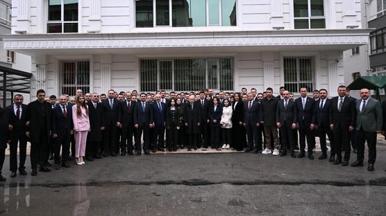 MHP Lideri Bahçeli'den Ülkü Ocakları'na bayram ziyareti
