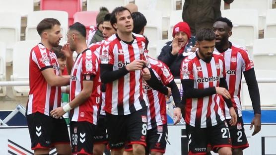 Sivasspor, yar�n Manisa FK deplasman�na konuk olacak