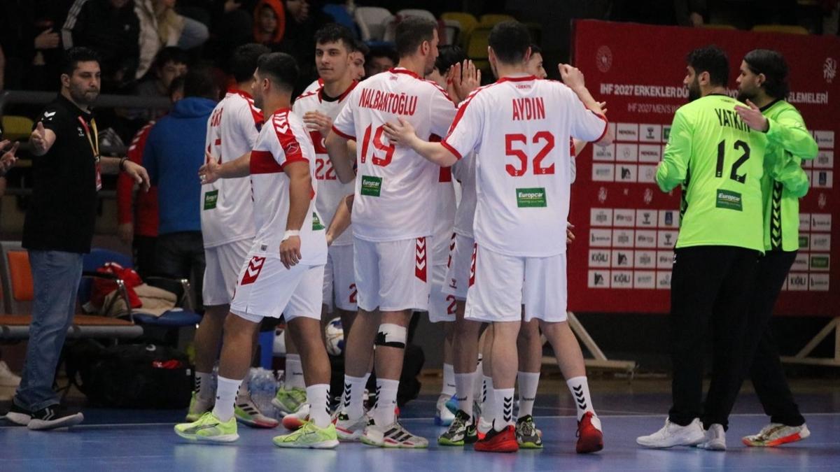 A Milli Erkek Hentbol Tak�m�, Romanya deplasman�nda