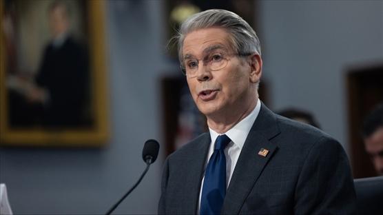 ABD, �ran petrol�n�n sat���na ge�ici olarak izin verdi