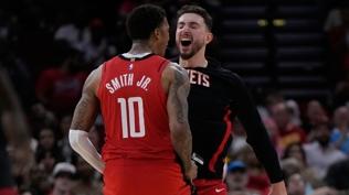 Alperen �eng�n 'double-double' yapt�, Rockets kazand�
