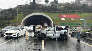 Bayram�n ikinci g�n�nde pe� pe�e kaza: Sultangazi'de 9 ki�i hastanelik oldu