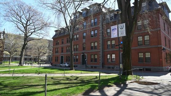 Filistin'e deste�i 'ayr�mc�l�k' olarak niteledi: ABD, haz�ms�zl���n� mahkemeye ta��d�