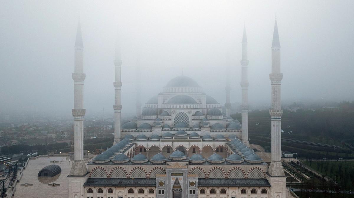 �stanbul bayram sabah�na sisle uyand�: Bo�az hatt�nda g�z g�z� g�rmedi