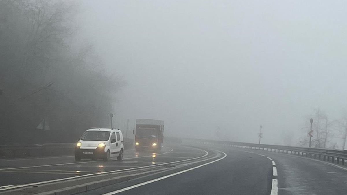 Bolu Dağı'nda sis etkili oldu