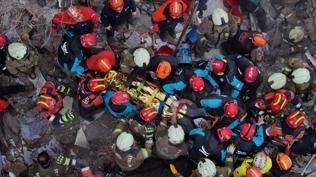 Fatih'te iki bina ��kt�