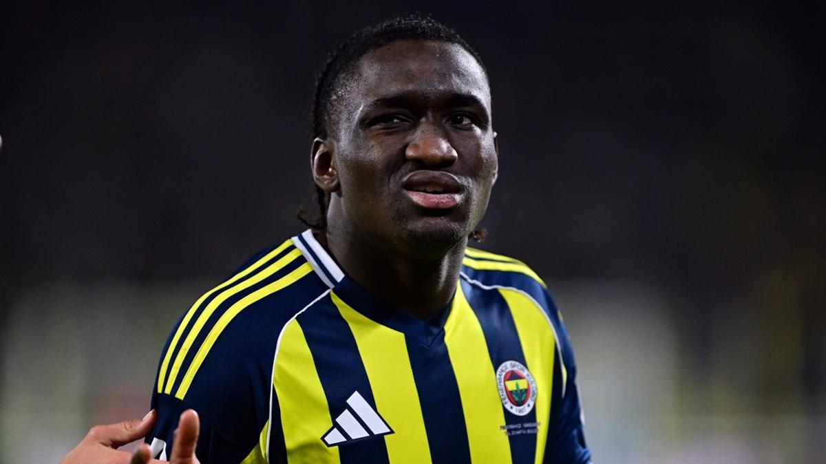 Sidiki Cherif'e vatanda�l�k engeli