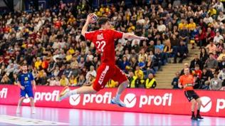 Milliler geri döndü! Hentbolda Romanya engeli aşıldı