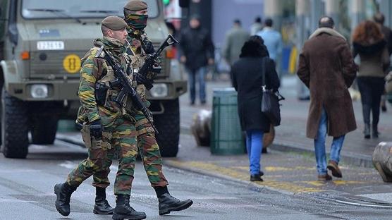 Avrupa'da alarm zilleri! Belçika'da asker sokağa iniyor